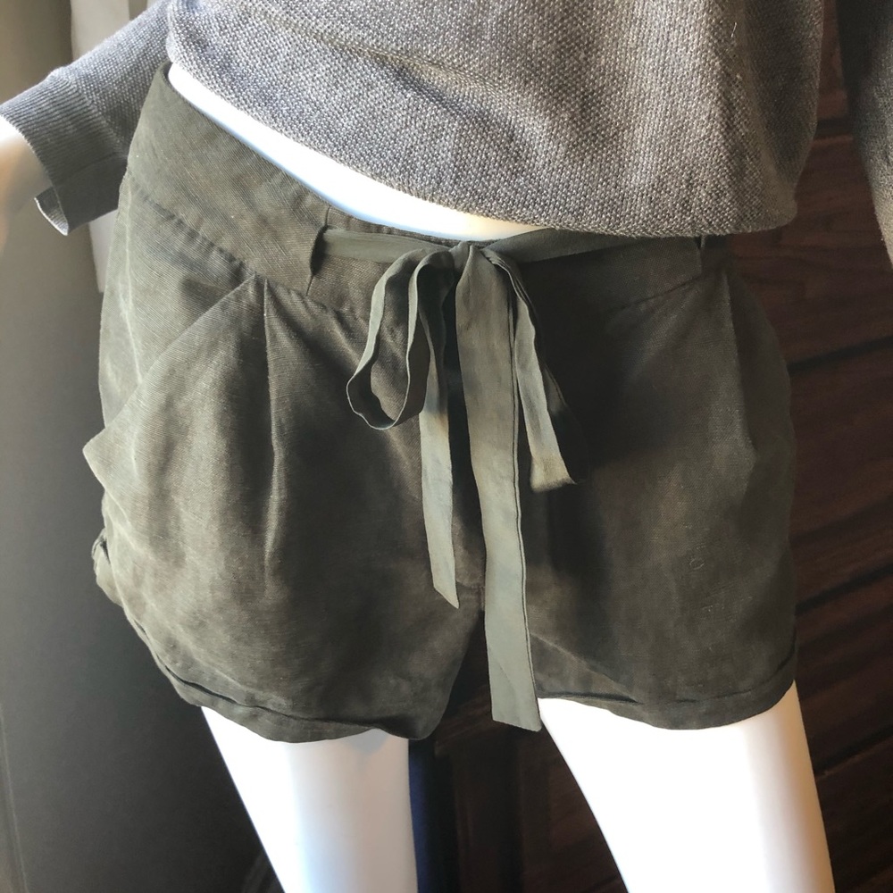 Wilfred by Aritzia linen drawstring shorts